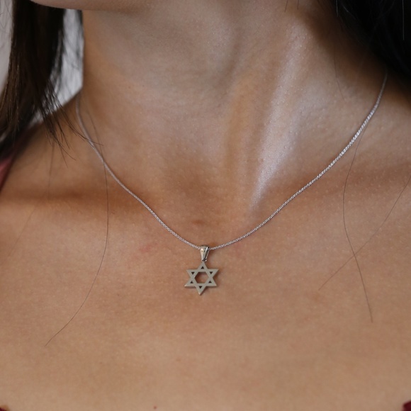 Star of David White Gold Necklace